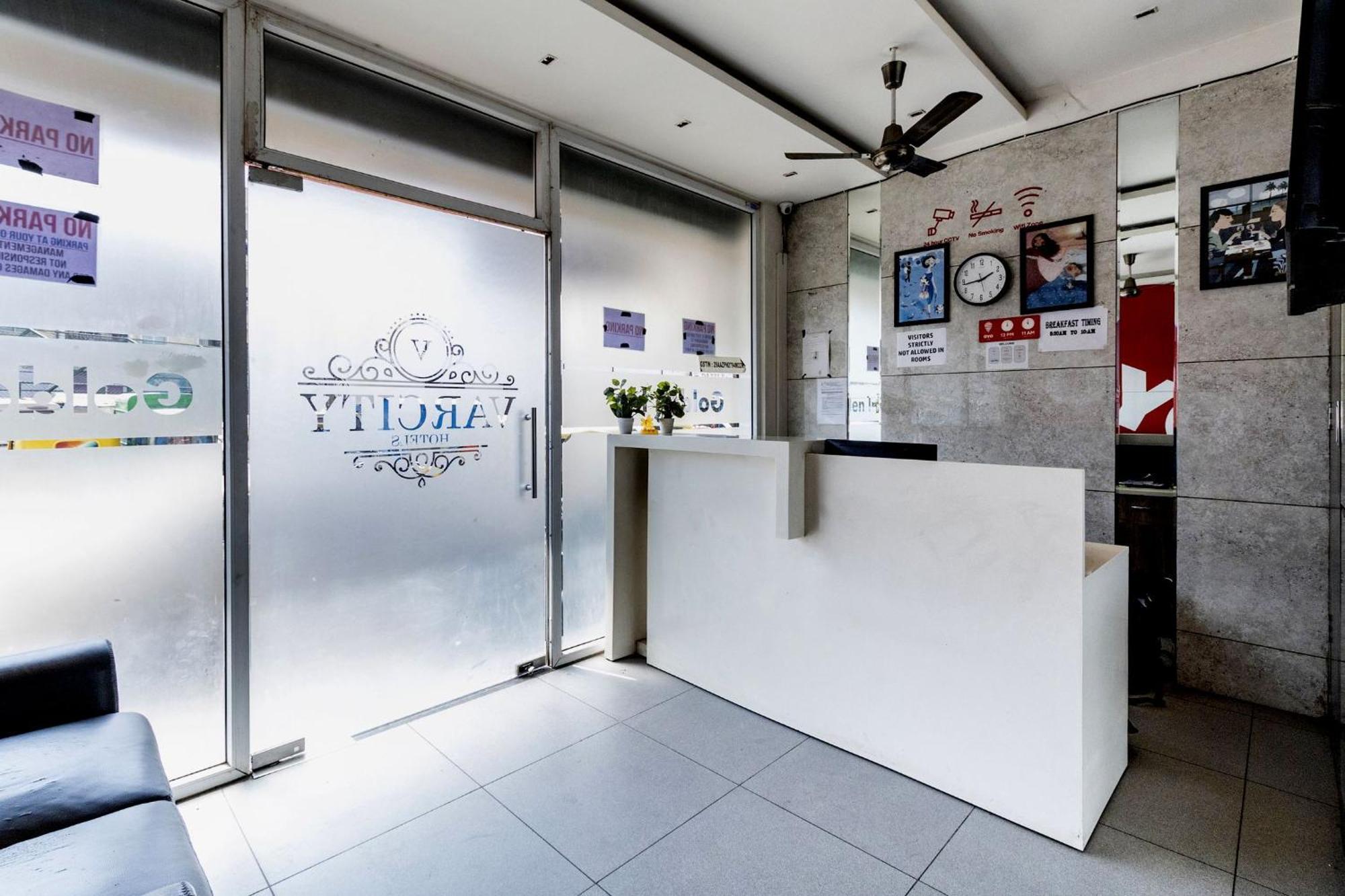 Hotel O Golden Inn Near Cubbon Park Bangalore Luaran gambar