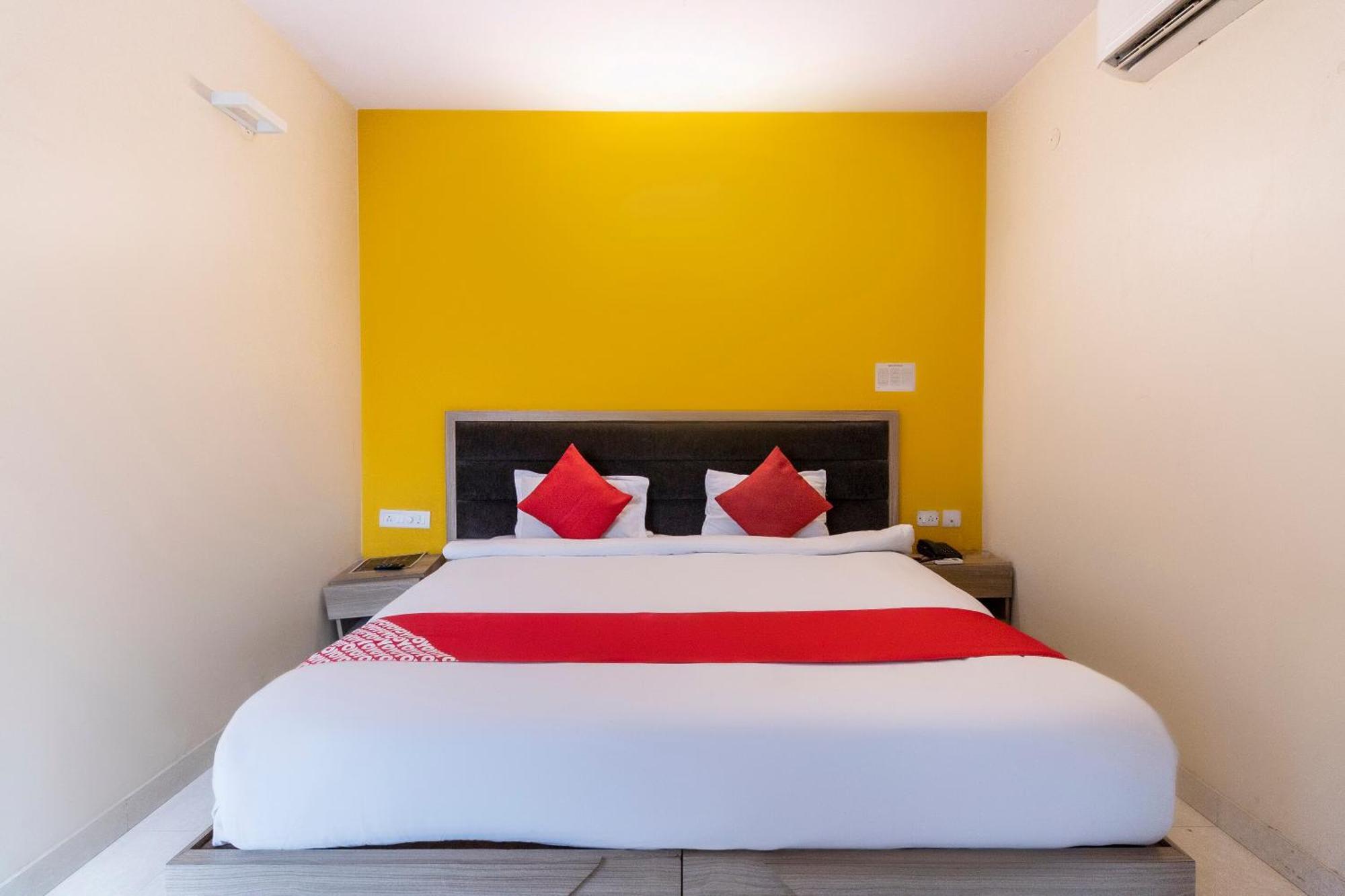 Hotel O Golden Inn Near Cubbon Park Bangalore Luaran gambar