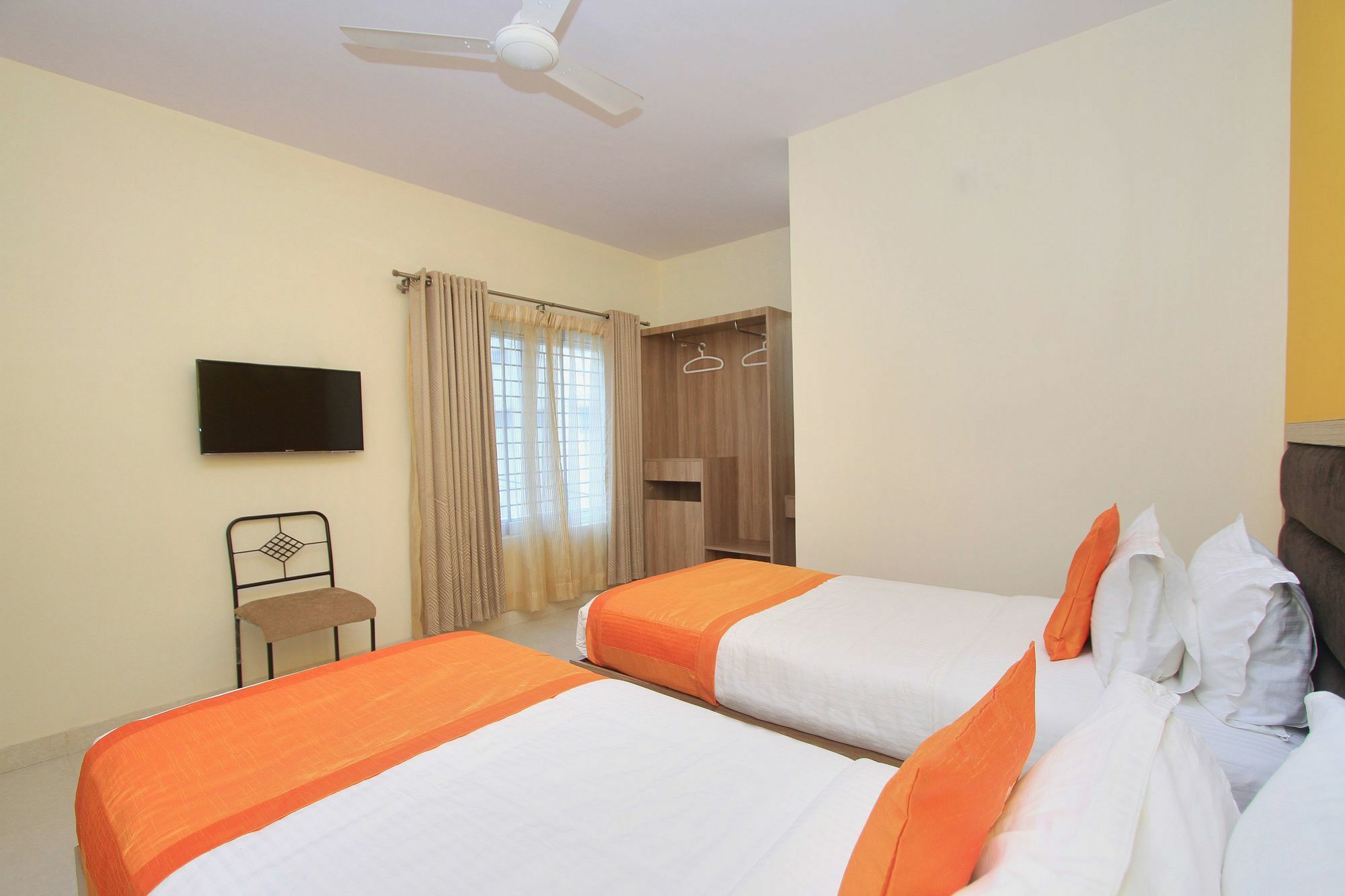 Hotel O Golden Inn Near Cubbon Park Bangalore Luaran gambar